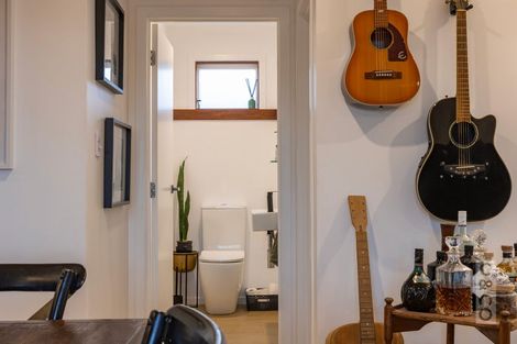 Photo of property in 50 Great North Road, Riverhead, 0820