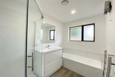 Photo of property in 36 Centennial Avenue, Riccarton, Christchurch, 8041