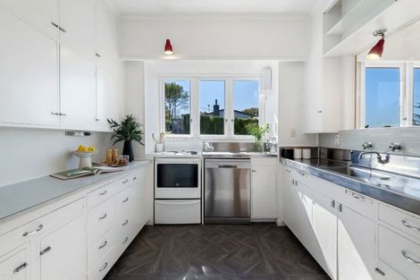 Photo of property in 1/15 Birkley Road, Bayswater, Auckland, 0622