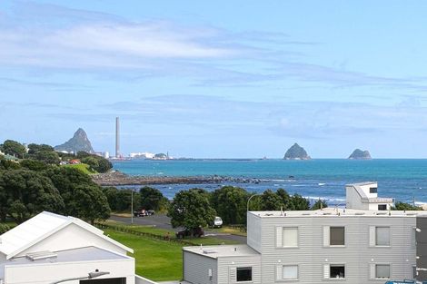 Photo of property in 6 Hamblyn Street, Strandon, New Plymouth, 4312