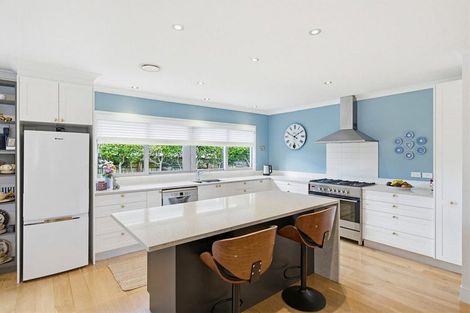 Photo of property in 8 River Glade, Waikanae, 5036