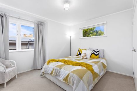 Photo of property in 1 Japonica Drive, Beach Haven, Auckland, 0626