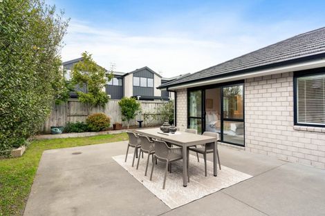 Photo of property in 14 Kuru Place, Papamoa, 3118