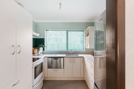 Photo of property in 266b Ngatai Road, Otumoetai, Tauranga, 3110