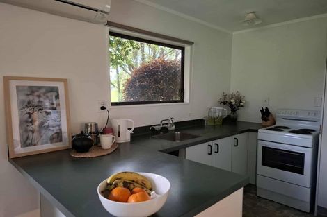 Photo of property in 8b Carthew Street, Okato, 4335