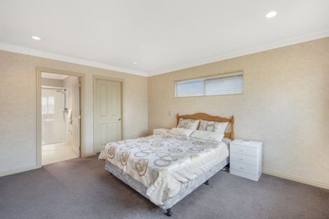 Photo of property in 39 Caversham Drive, Rototuna, Hamilton, 3210