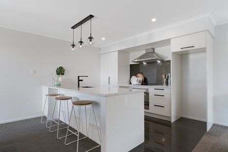 Photo of property in 5 Oka Street, Papamoa Beach, Papamoa, 3118