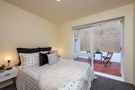 Photo of property in Pirie Street Townhouses, 28/35u Pirie Street, Mount Victoria, Wellington, 6011
