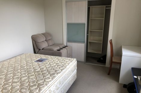 Photo of property in 8 Kouras Place, Flat Bush, Auckland, 2016
