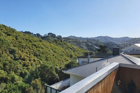 Photo of property in 100e Karepa Street, Brooklyn, Wellington, 6021