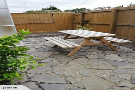 Photo of property in 4/9 Curletts Road, Sockburn, Christchurch, 8042