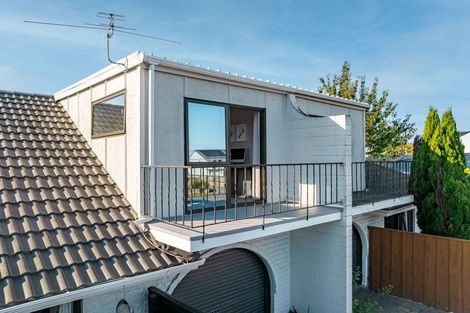Photo of property in 2/35 New Brighton Road, Shirley, Christchurch, 8061