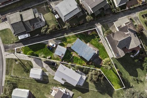 Photo of property in 52 One Tree Point Road, One Tree Point, 0118