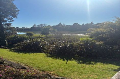 Photo of property in 10 The Spinney, Pahurehure, Papakura, 2113