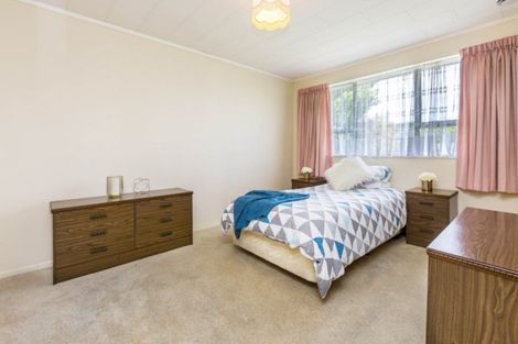 Photo of property in 50f2- Kowhai Avenue, Ebdentown, Upper Hutt, 5018