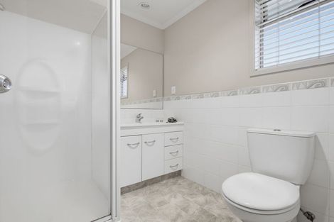 Photo of property in 8 Montrose Place, Pyes Pa, Tauranga, 3112