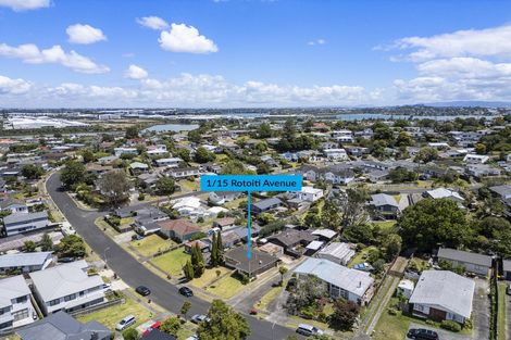 Photo of property in 1/15 Rotoiti Avenue, Pakuranga Heights, Auckland, 2010