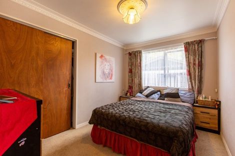 Photo of property in 12 Windsor Street, Dannevirke, 4930