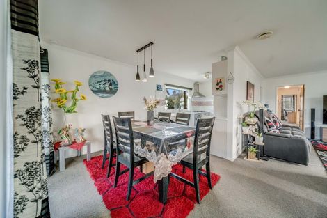 Photo of property in 3/55 Tuhikaramea Road, Dinsdale, Hamilton, 3204