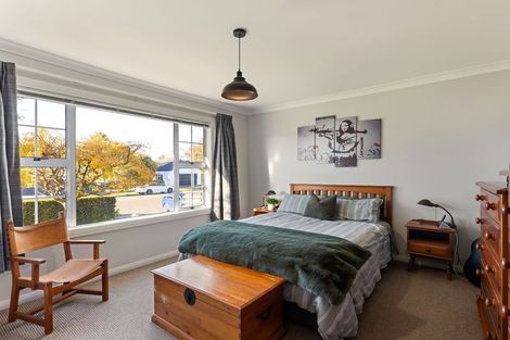 Photo of property in 72 Jickell Street, Hokowhitu, Palmerston North, 4410