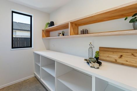 Photo of property in 9 Kaiwaru Place, Waikanae, 5036