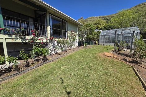 Photo of property in 80 Flinders Road, Heathcote Valley, Christchurch, 8022