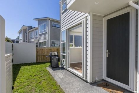 Photo of property in 101 Karepiro Drive, Stanmore Bay, Whangaparaoa, 0932