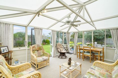 Photo of property in 7a Lillian Place, Orewa, 0931