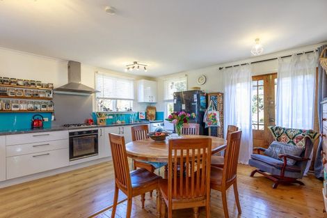 Photo of property in 3 Piko Street, Titahi Bay, Porirua, 5022