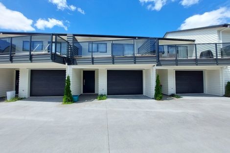 Photo of property in 20u3 Hunter Street, Hamilton Lake, Hamilton, 3204