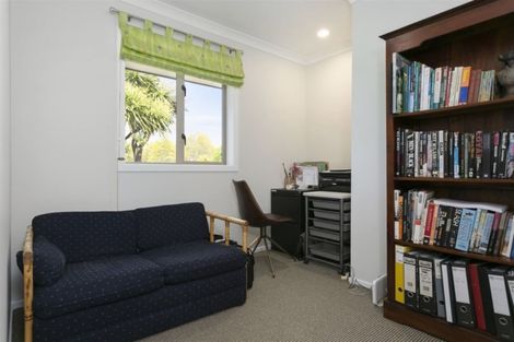 Photo of property in 61a Saint Kilda Road, Cambridge, 3434