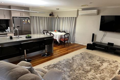 Photo of property in 2 Carrington Avenue, Hillcrest, Hamilton, 3216