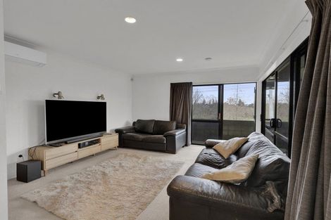 Photo of property in 17 Tiffiney Place, Chartwell, Hamilton, 3210