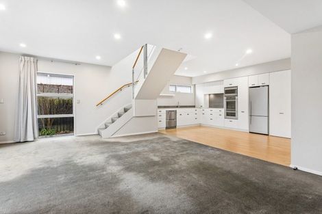 Photo of property in 15/77 Carlton Mill Road, Merivale, Christchurch, 8014