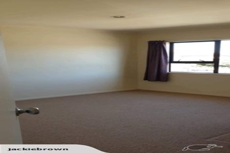 Photo of property in 4/1 Charlenne Close, Ranui, Auckland, 0612