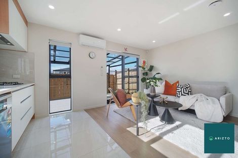 Photo of property in 8 Rorotu Avenue, Karaka, Papakura, 2113