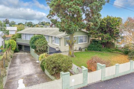 Photo of property in 3 Tomin Road, Glenview, Hamilton, 3206