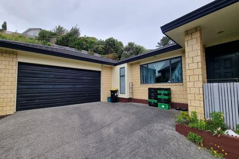 Photo of property in 19 Winsley Terrace, Churton Park, Wellington, 6037