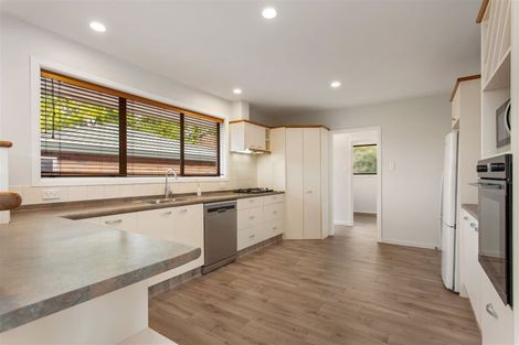 Photo of property in 12 Gleneagles Terrace, Ilam, Christchurch, 8053