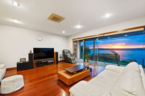 Photo of property in 1/22 Falstaff Place, Half Moon Bay, Auckland, 2012