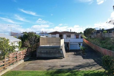Photo of property in 80 Gray Avenue, Paraparaumu Beach, Paraparaumu, 5032