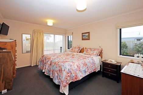 Photo of property in 6 Essex Street, Weston, Oamaru, 9401