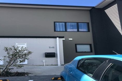 Photo of property in 14/9u Surrey Street, Tawa, Wellington, 5028