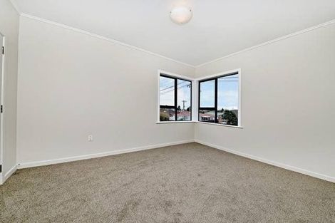 Photo of property in 1/6 Menary Street, Papakura, 2110