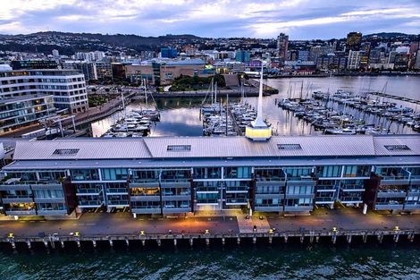 Photo of property in Clyde Quay Wharf, 7u1b Clyde Quay Wharf, Te Aro, Wellington, 6011