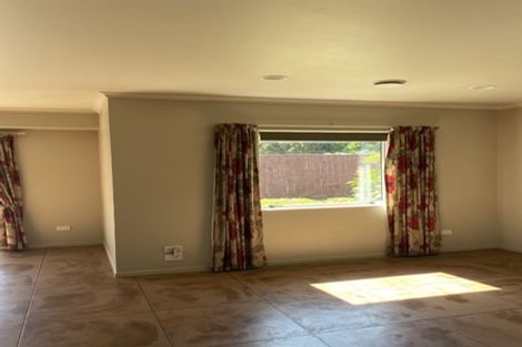 Photo of property in 32 Penrod Drive, Bell Block, New Plymouth, 4312
