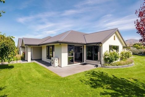 Photo of property in 6 Scott Terrace, Cromwell, 9310