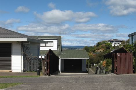 Photo of property in 8 Kinder Street, Acacia Bay, Taupo, 3330