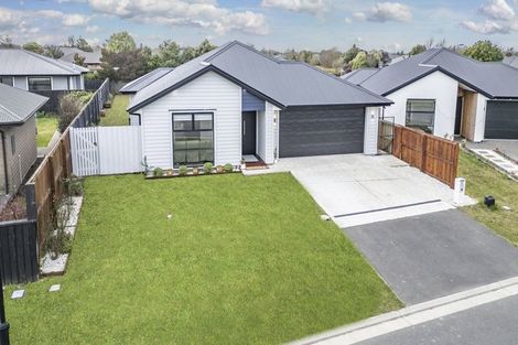 Photo of property in 11 Clonbunny Close, Rolleston, 7614