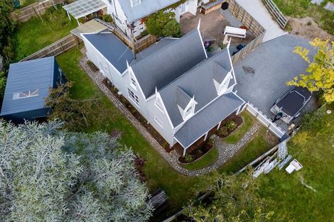 Photo of property in 5 Plateau Road, Te Marua, Upper Hutt, 5018